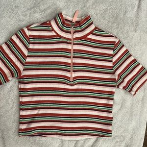 excellent condition urban outfitters crop top